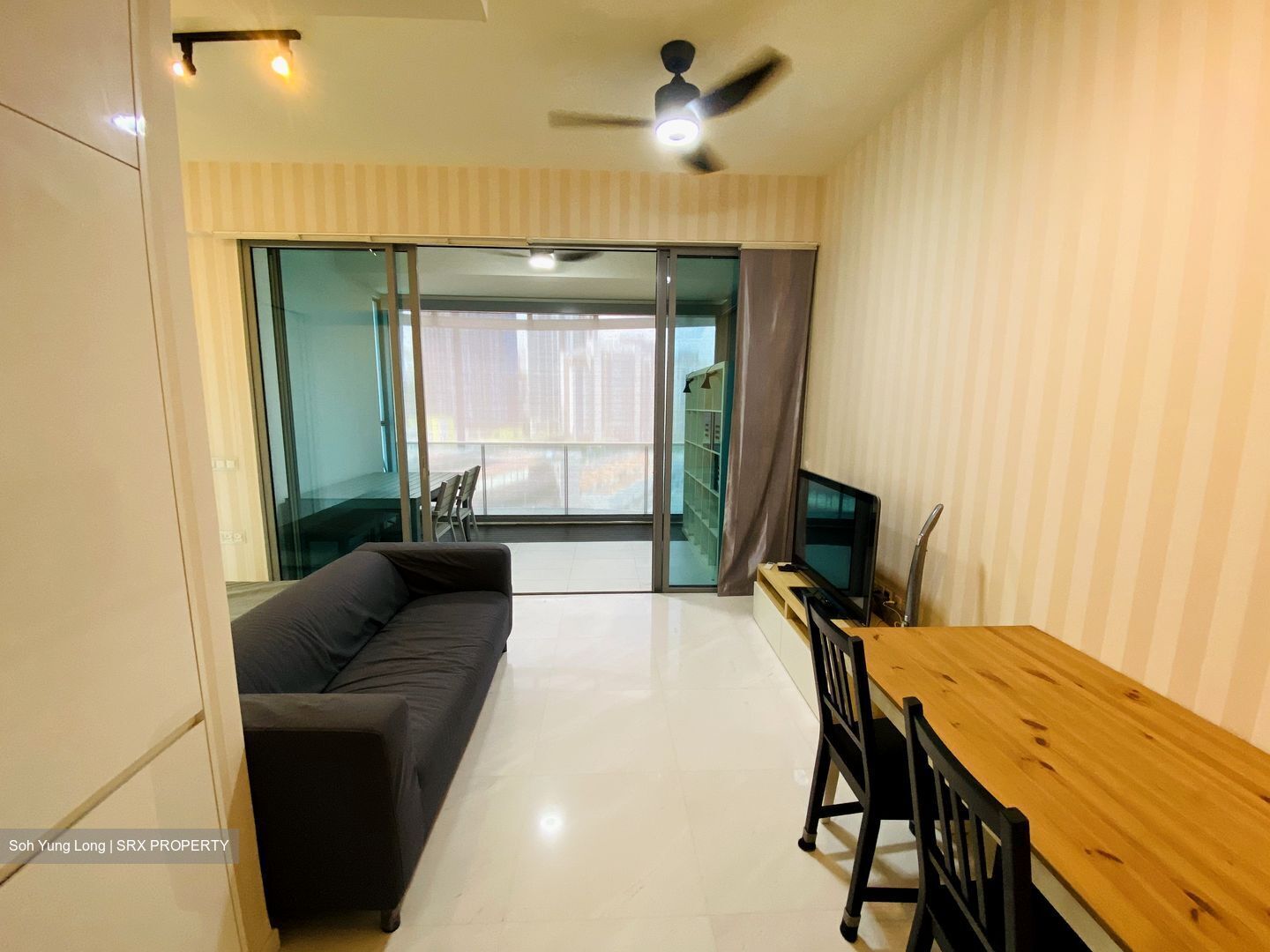 Lincoln Suites (D11), Condominium #391853761